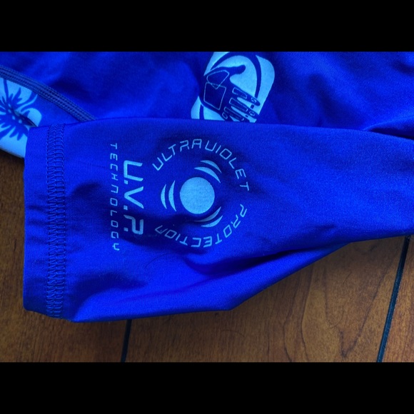 Bodyglove swim suit or rash guard - Picture 2 of 3